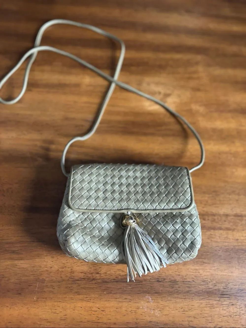 Small gold Crossbody purse